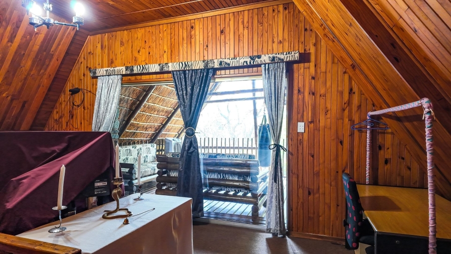 3 Bedroom Property for Sale in Olifantsnek North West
